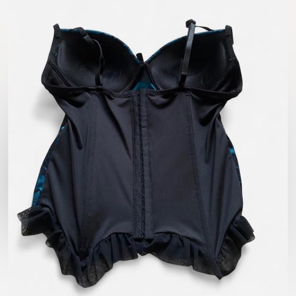 Blue & Black Push Up Corset Top with Lace & Ruffles - Picture 4 of 6